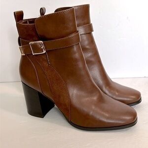 The Limited GIANNA Brown Leather Block Heel Ankle Boots Womens 8.5 M NWOT